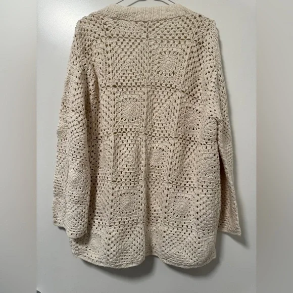 Farm Rio Handmade Cardigan - Picture 4 of 6